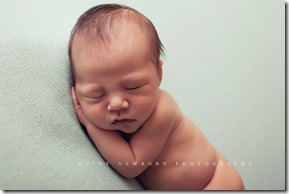 Tiny-Newborn-Photography28