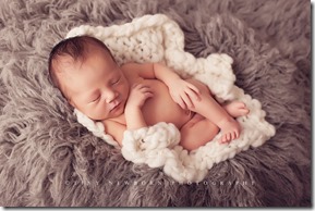 Tiny-Newborn-Photography40